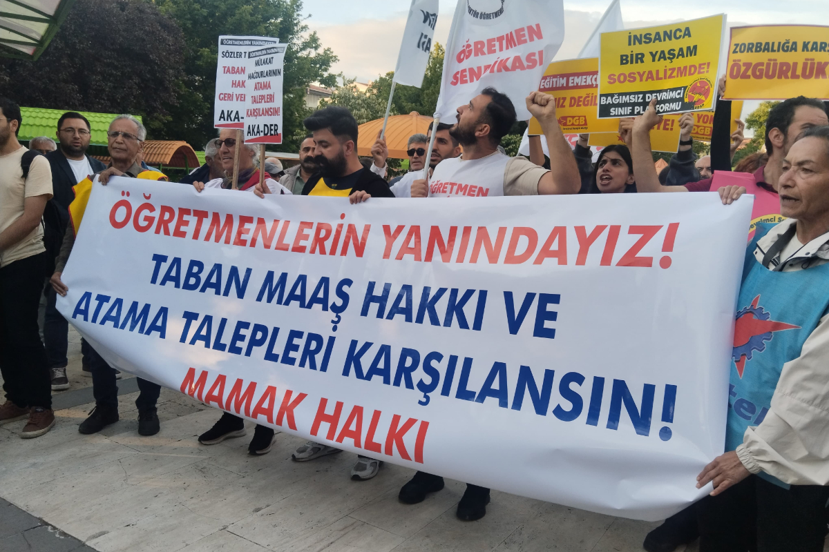 Mamaklı yurttaşlardan özel sektör öğretmenlerine destek yürüyüşü