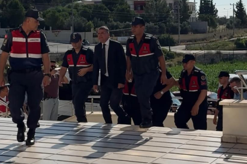 Silifke Belediyesine yönelik operasyon: Belediye Başkanı Turgut ile 18 kişi adliyeye sevk edildi