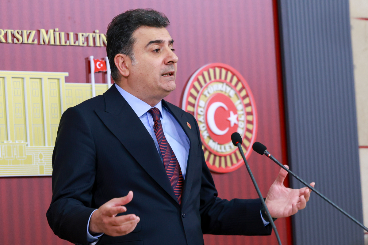 Zeynel Emre: 'PM’nin düştüğünün tespiti için mahkemeye başvuru yapacağız'