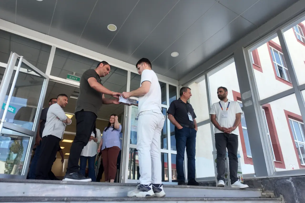 ÖSYM'den kritik YKS uyarısı: Eğitim bilgisi güncelleme sistemi erişime açıldı