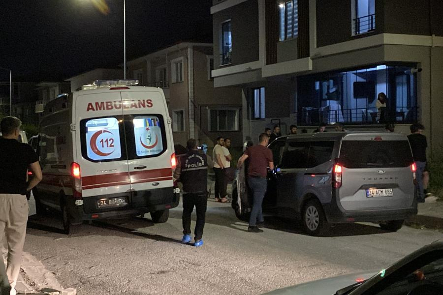 Erzincan’da kadın cinayeti: Boşandığı erkek tarafından vurulan kadın ile yanındaki kişi hayatını kaybetti