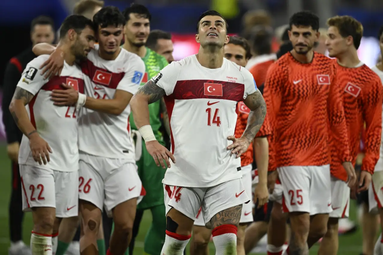 Türkiye'den teselli galibiyeti: ABD'yi 3-2 mağlup ederek Dünya Kupası'na veda etti