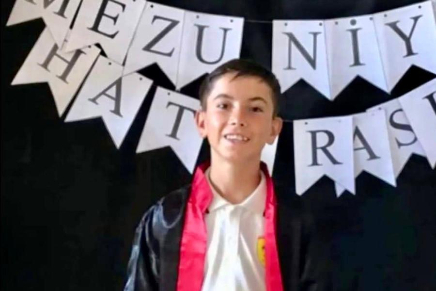 Güvercin uçururken akıma kapılıp damdan düşen Bayram Efe, hayatını kaybetti