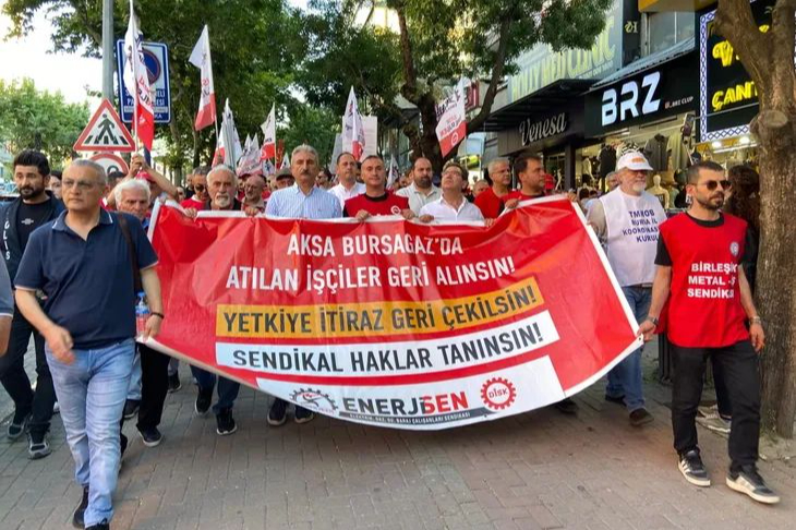 Bursagaz işçileri sendikal hakları için yürüdü