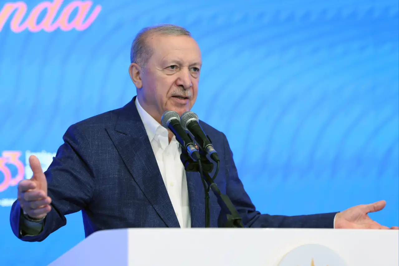 Erdoğan’dan AKP’ye: Yorulan varsa buyursun kenara gelsin