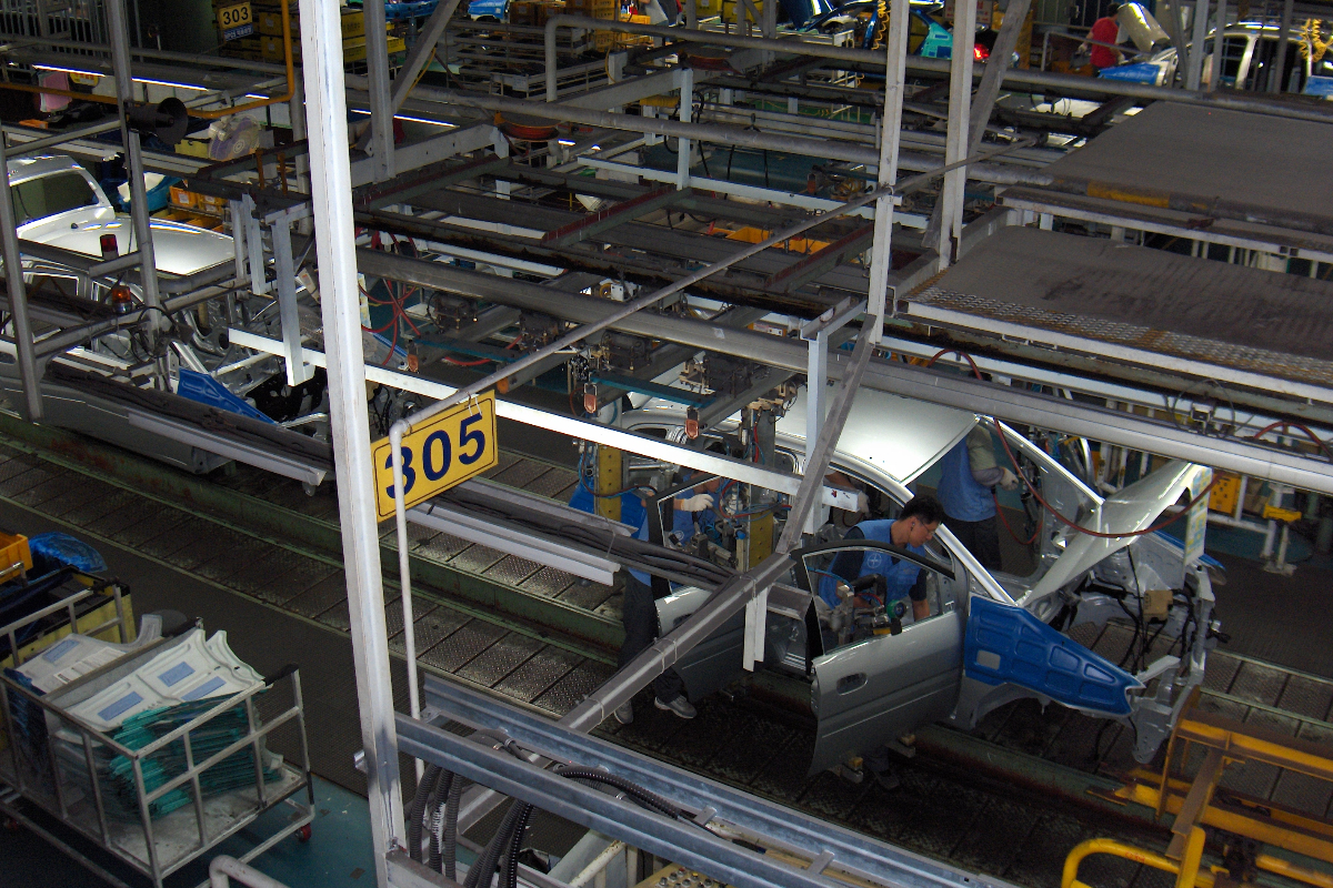 Hyundai'de binlerce işçi şalteri indiriyor: Patronların yapay zeka ve robot dayatmasına karşı grev kararı