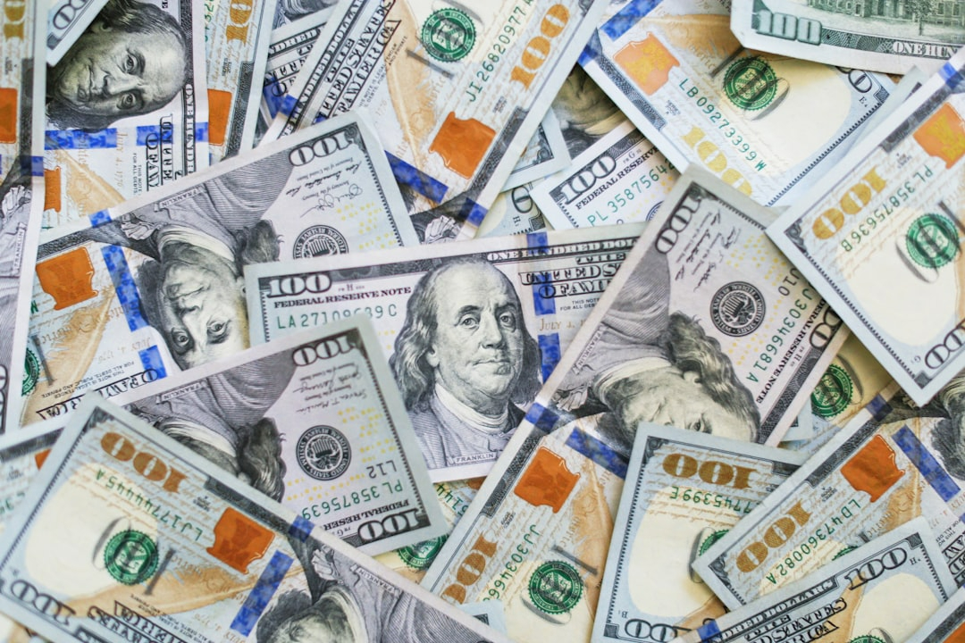 Dolar ve euro güne yükselişle başladı