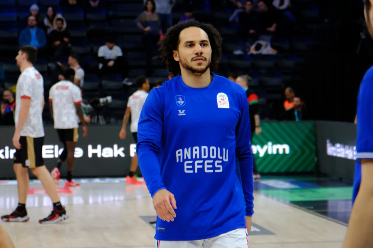 Shane Larkin dönemi kapandı: Anadolu Efes’ten resmi açıklama