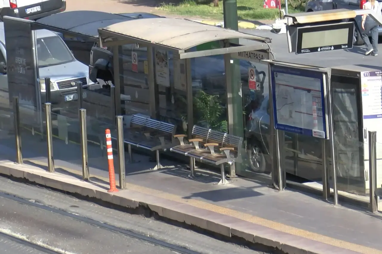 Zeytinburnu tramvay seferlerinde aksama