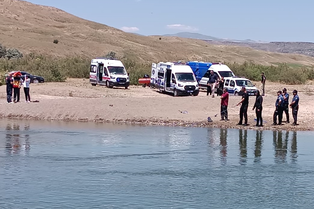 Kızılırmak’ta akıntıya tarım işçileri akıntıya kapıldı: 1 çocuk işçi öldü,1’i kayıp
