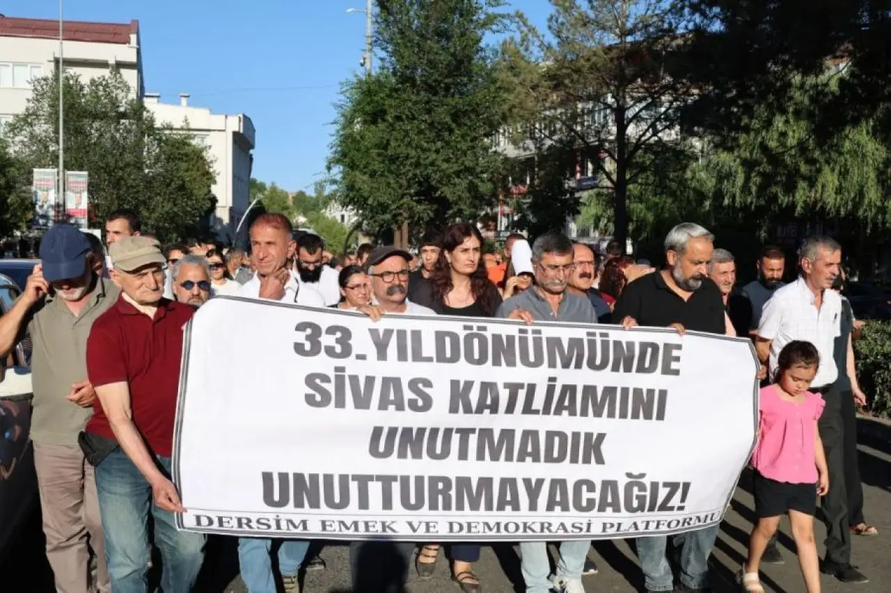 Dersim'de Sivas Katliamı'nda yaşamını yitirenler anıldı: Unutmadık, unutturmayacağız!