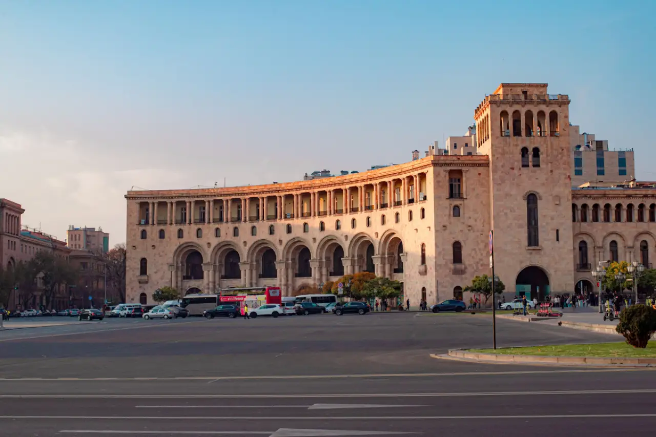 AB, Ermenistan'a yeni ticaret ve mali destek paketini açıkladı