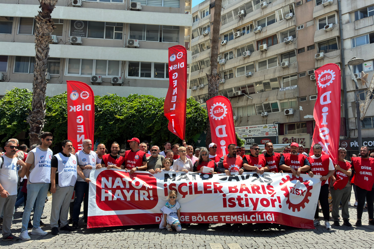 DİSK Ege Bölge Temsilciliğinden NATO açıklaması: 'Kaynaklar savaşa değil emekçilere ayrılsın'