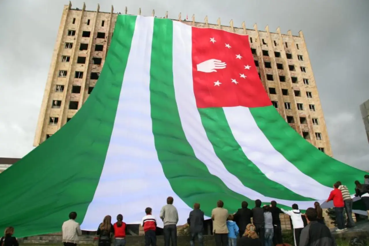 EMEP: Abhazya'ya dönük izolasyon son bulsun
