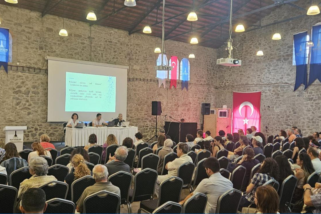 Eleştirel Eğitim Konferansı’nda eğitim ve sınıf mücadelesi tartışıldı