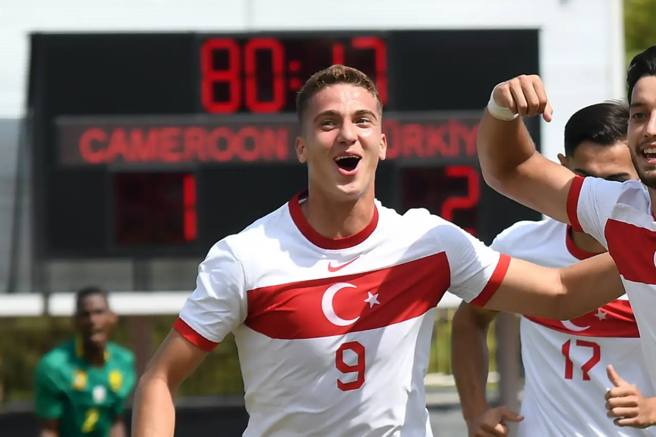 Fenerbahçe'den Bertuğ Yıldırım hamlesi: Takasta Anthony Musaba formülü