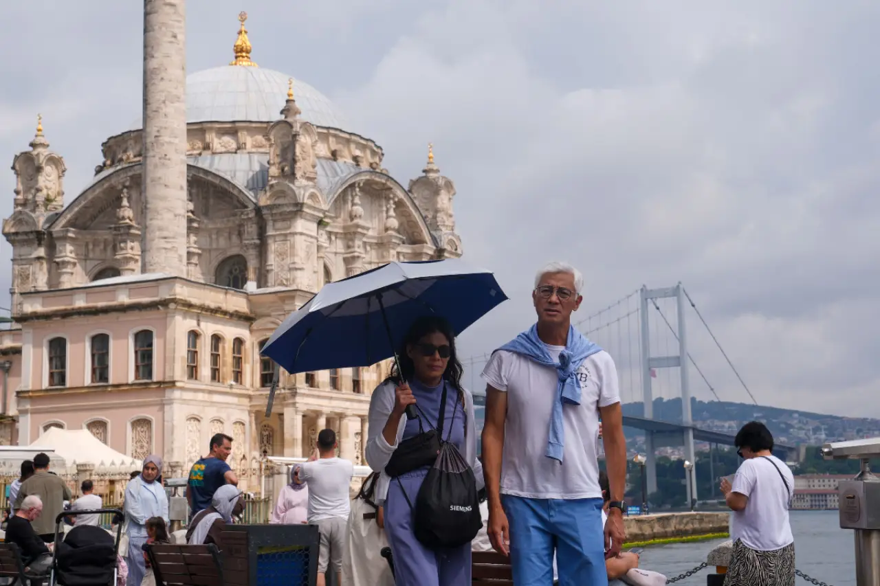 AKOM'dan İstanbul için yağış uyarısı: Hafta ortasında gök gürültülü sağanak kapıda