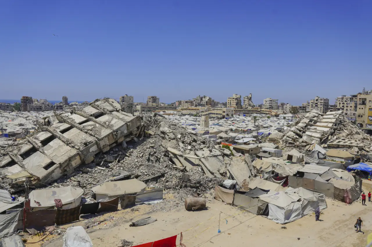 Hamas, Gazze Şeridi'ni yöneten yapıyı feshettiğini açıkladı