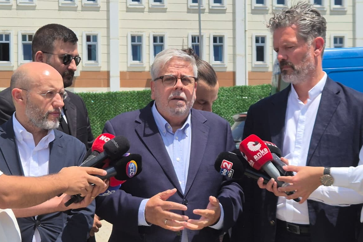 AP Raportörü Amor, İmamoğlu'nun savunmasını paylaştı: Akın Gürlek'ten tepki geldi