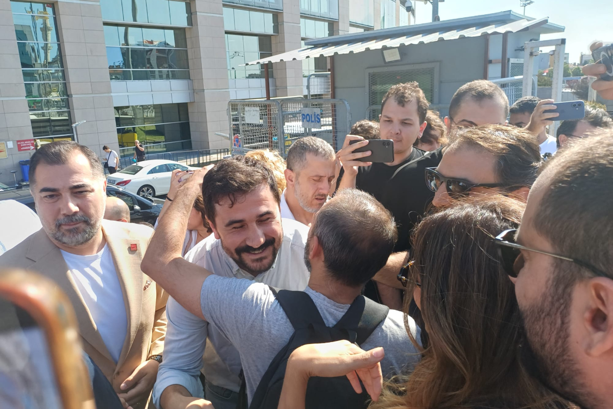 ‘İBB Davası’nı izlemeyin!’ mesajı