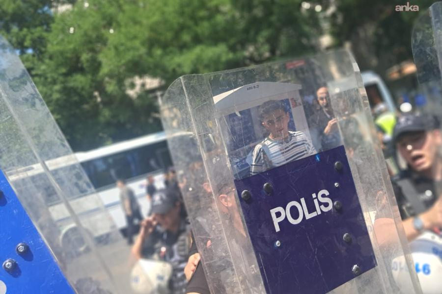 NATO protestosunda gözaltına alınan 5 avukatın serbest bırakılmasına karar verildi