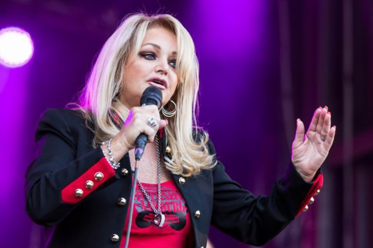 Galli şarkıcı Bonnie Tyler hayatını kaybetti