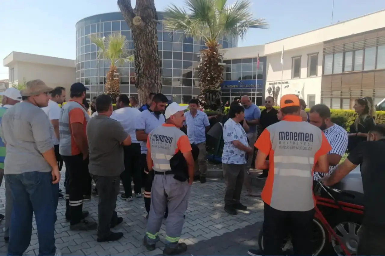 Ödenmeyen işçi alacakları Menemen Belediye Meclis’ini karıştırdı: 'Ödendiyse resmi evrakları açıklayın'