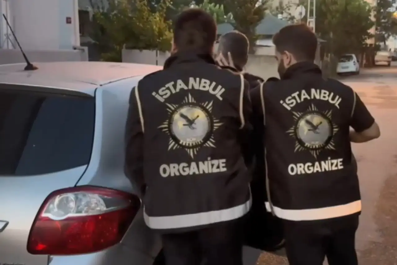 İstanbul'da suç örgütü operasyonu: 18 kişi gözaltına alındı