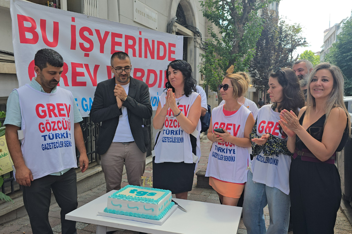 TGS 74’üncü yaşını AFP grev çadırında kutladı: 'Gazeteci yoksulluğu kader değildir'