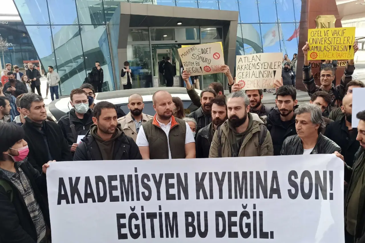 Vakıf üniversitelerinde akademik kıyım: 2,5 yılda en az 446 akademisyen işten atıldı
