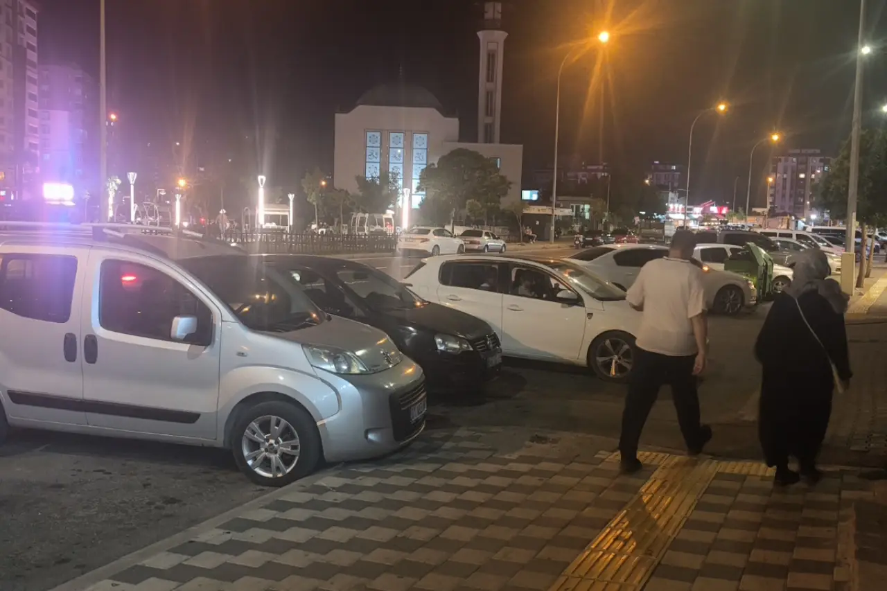 Pazarcık üst üste sallanıyor: Maraş'ta 4,2 büyüklüğünde bir deprem daha