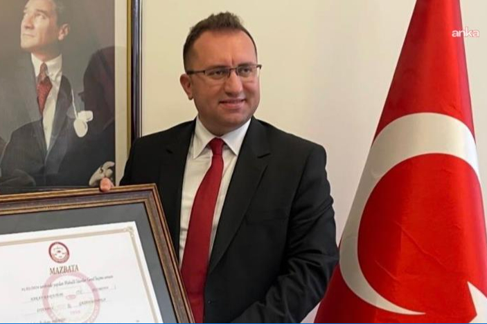 Tutukluluğunun devamına karar verilen Hakan Bahçetepe: 'Sakın umudunuzu kaybetmeyin'