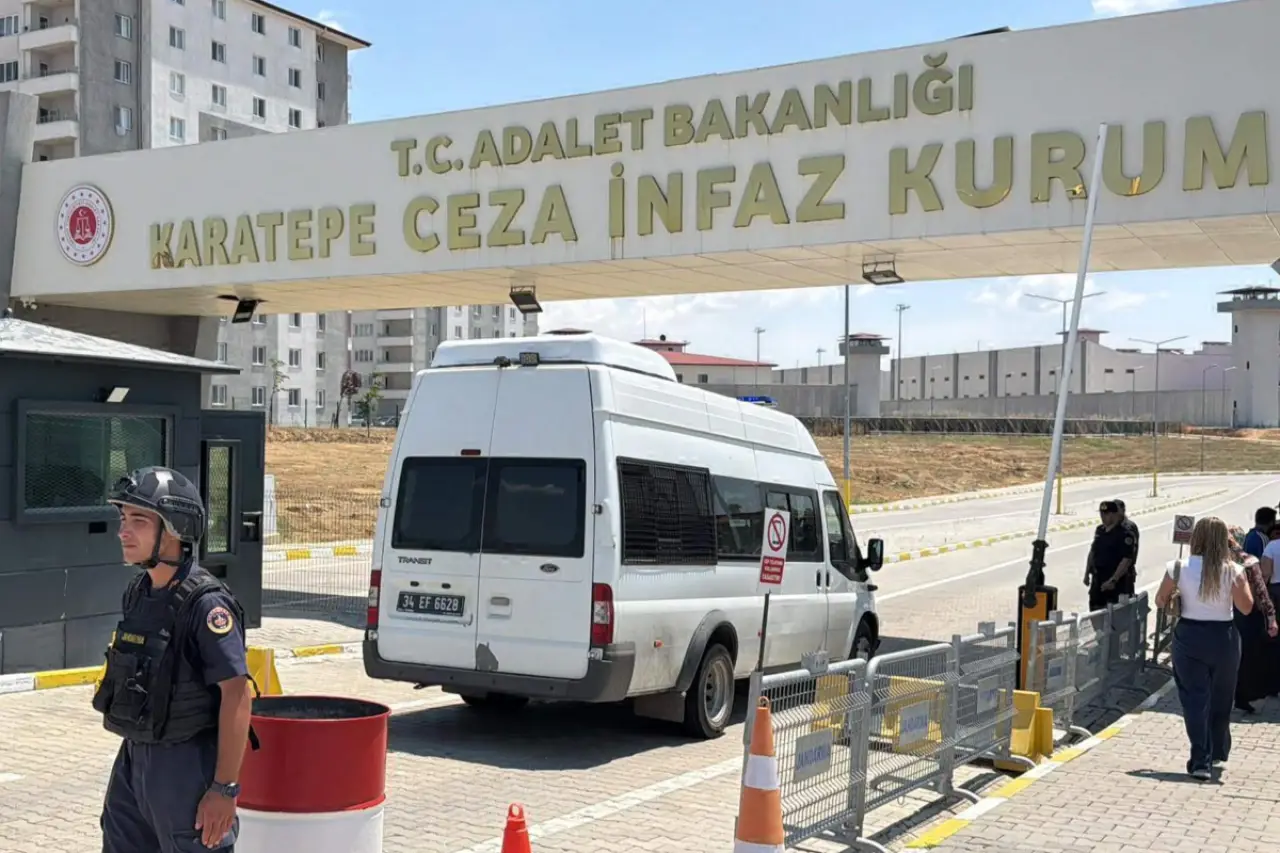 Haluk Levent, Çorlu'daki Karatepe Cezaevine gönderildi