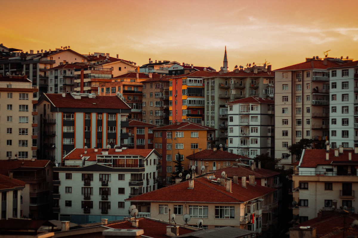 Sıfır ev almak zorlaştı: Satılan her 3 evden 2'si ikinci el