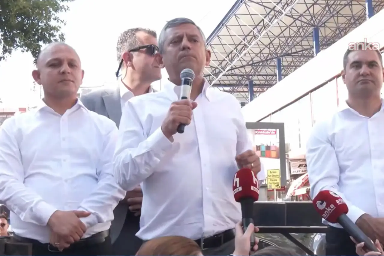 Özel’den mutlak butlanın Yargıtay’a taşınmasına ilişkin ilk yorum: 'Adli tatilden bir gün önce gönderdiler ki görüşülmesin'
