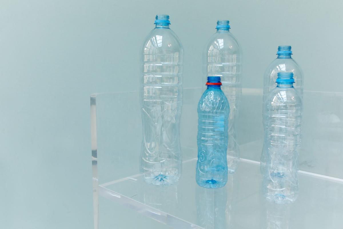 Plastik şişelerin sırrı: O halkalar aslında birer mühendislik harikası