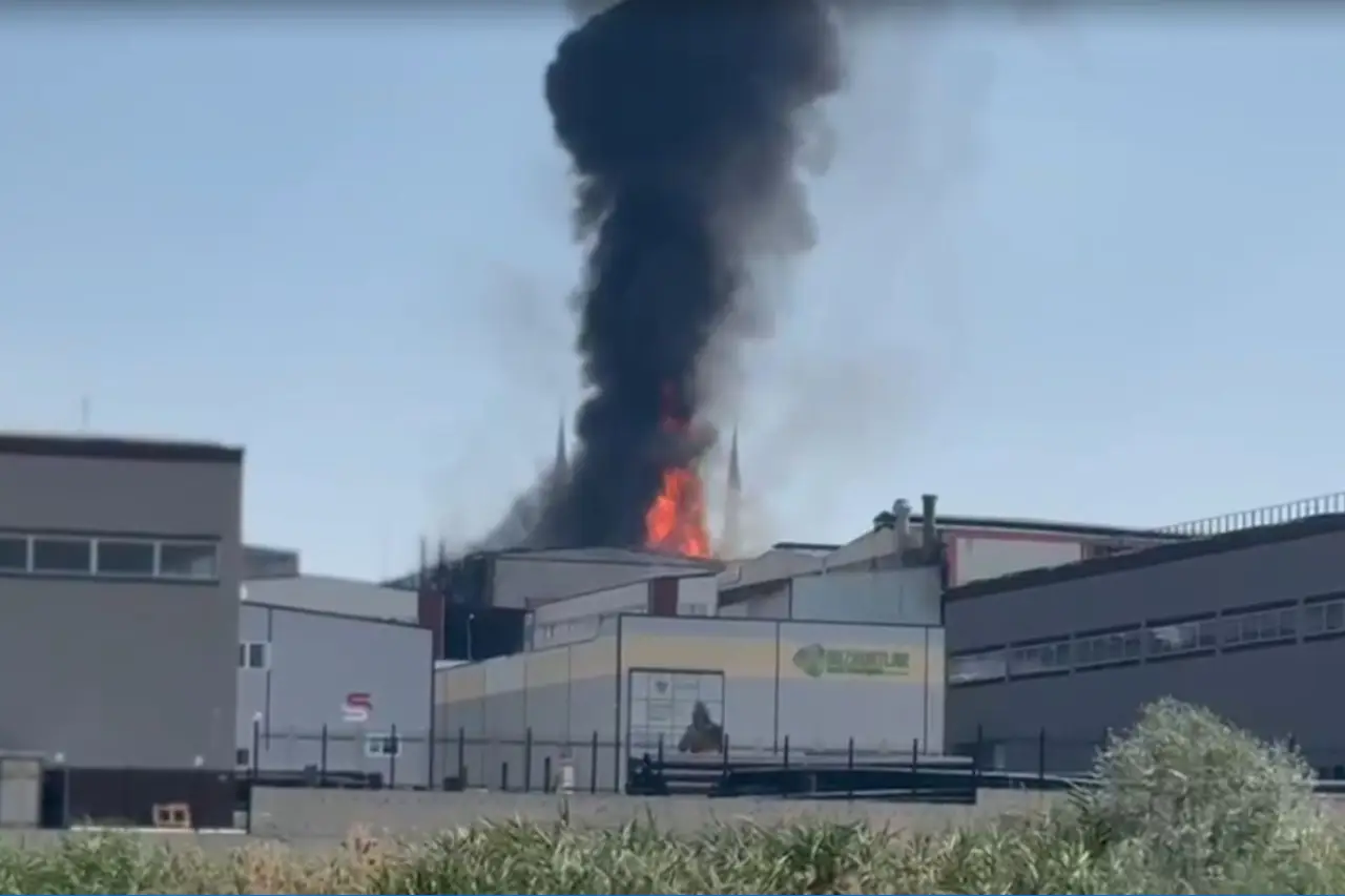 Ankara'da fabrika yangını