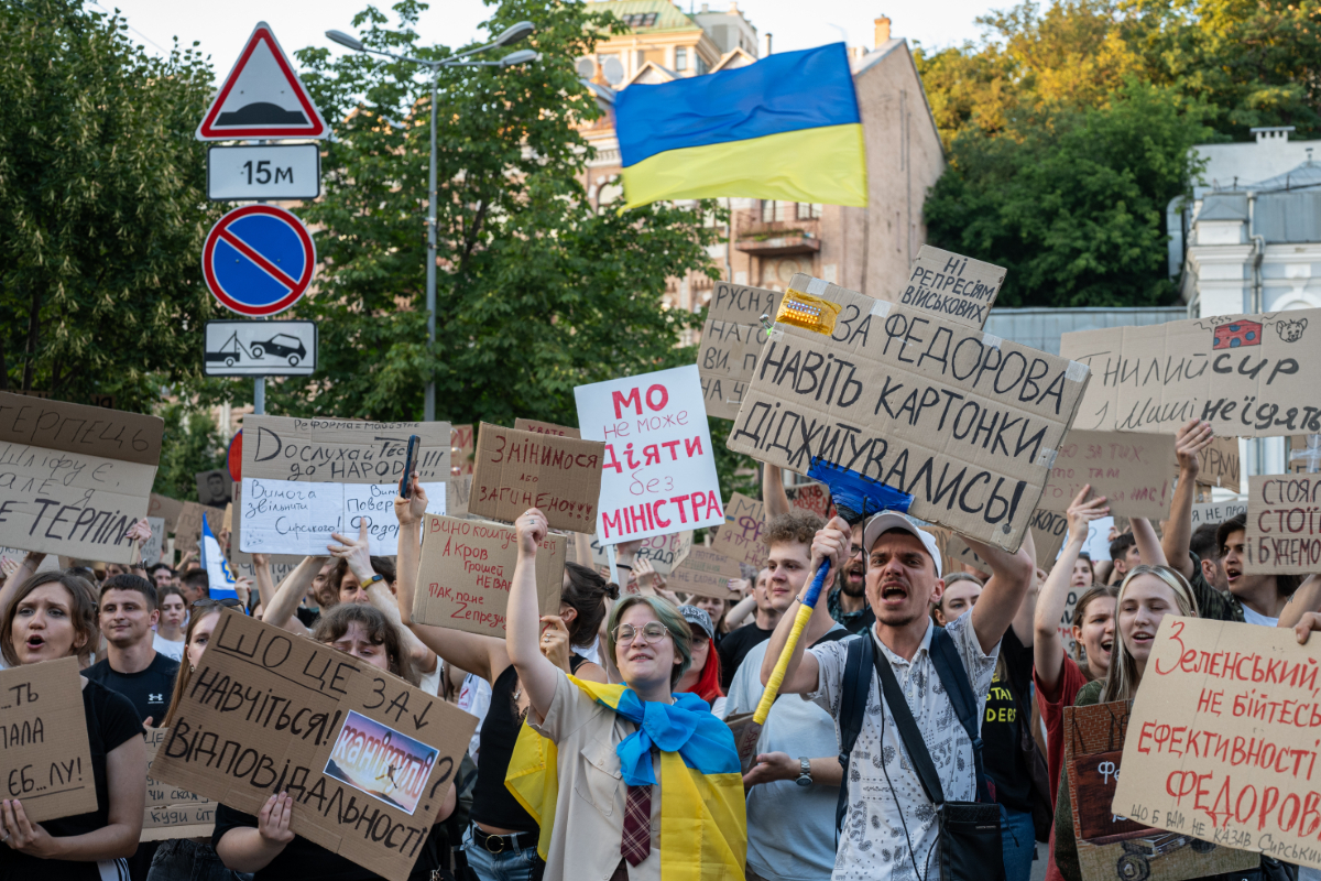 Ukrayna’da Zelenskiy yönetimine karşı protesto gösterileri