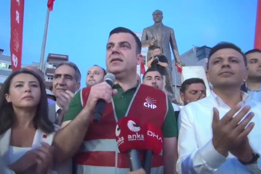 Silivri Belediyesine yönelik soruşturma: Gözaltına alınan CHP Silivri İlçe Başkanı Doruk Bulut, adliyeye sevk edildi