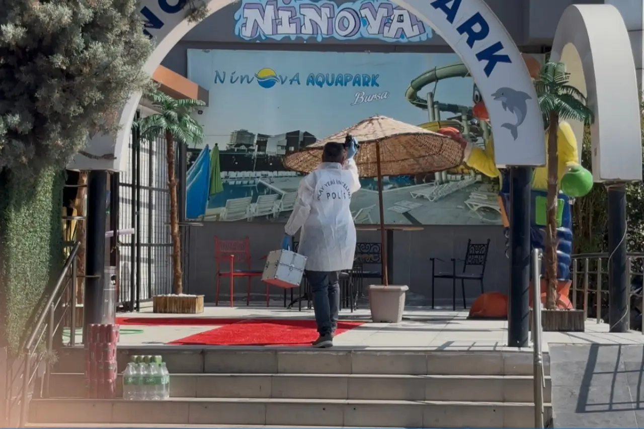 Aquaparkta çalışan çocuk işçi 10 metreden düştü: 16 yaşındaki Aytuğ Kale entübe edildi