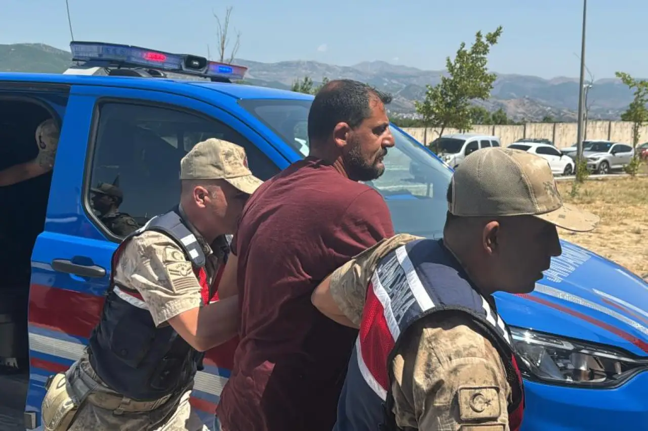 Gülistan Doku soruşturması: Gözaltına alınan 15 kişiden 2'si adliyeye sevk edildi