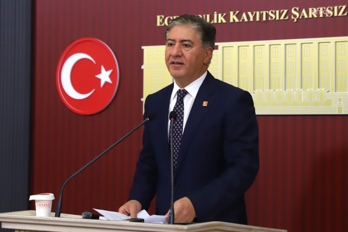CHP Grup Başkan Vekili Murat Emir açıklama yaptı: 'Güçlü bir şekilde yolumuza devam edeceğimizi göreceksiniz'