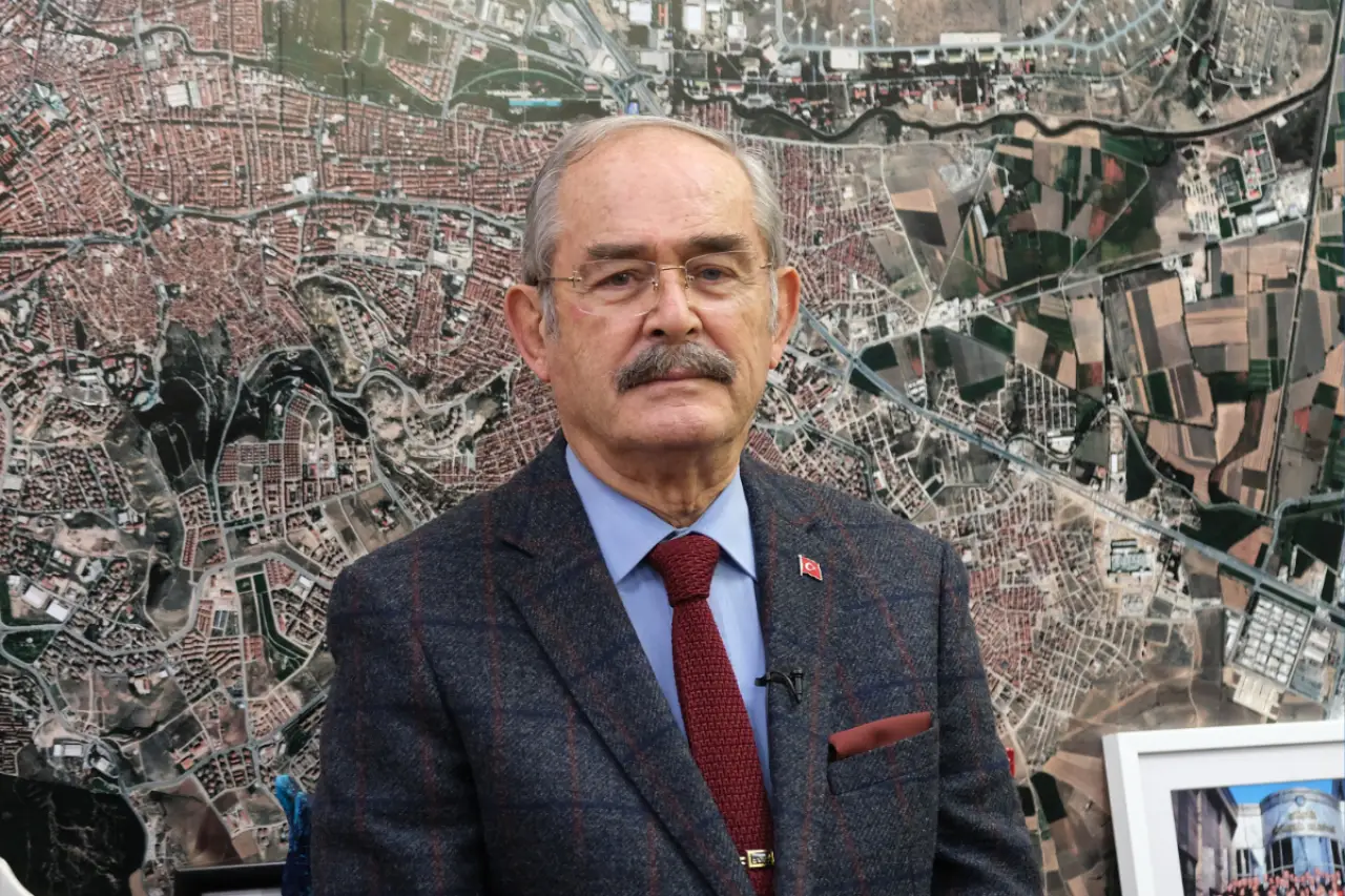 Yılmaz Büyükerşen CHP’den istifa etti, Kılıçdaroğlu'na tepki gösterdi