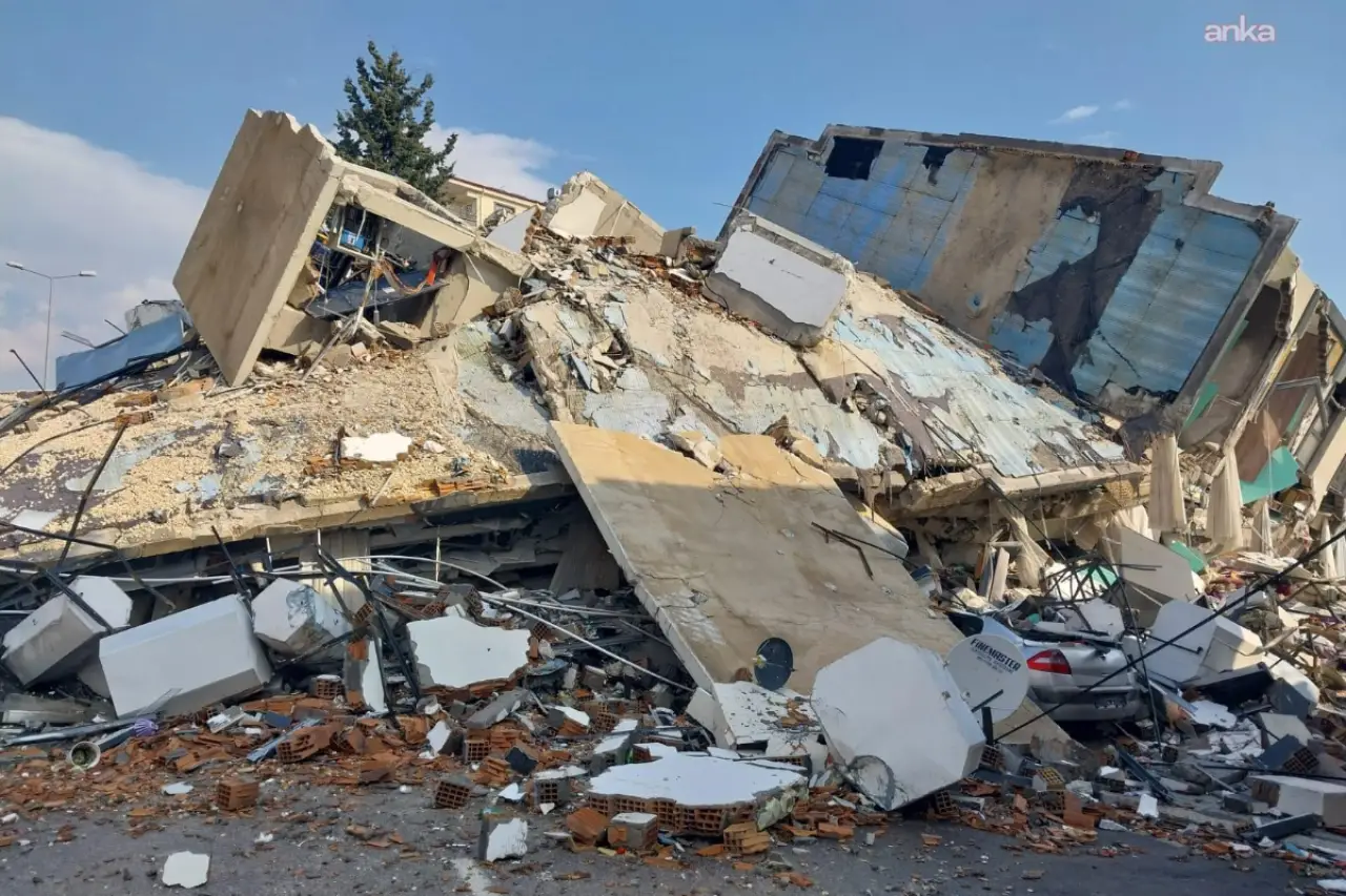 Göçemen 2 Apartmanı bilirkişi raporunda kusurlar yeniden belirlendi: Aileler adaletin gecikmemesi çağrısı yaptı