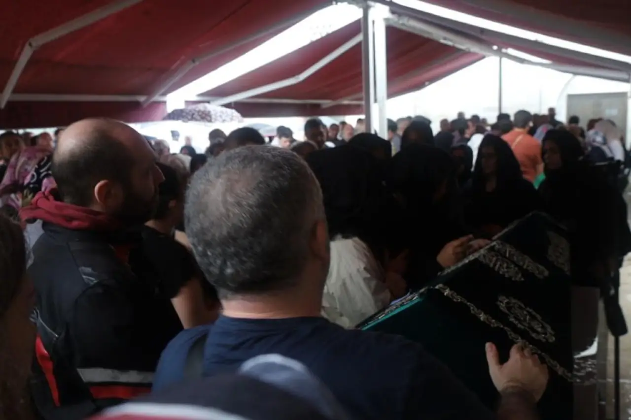 Direncan Aykol son yolculuğuna uğurlandı