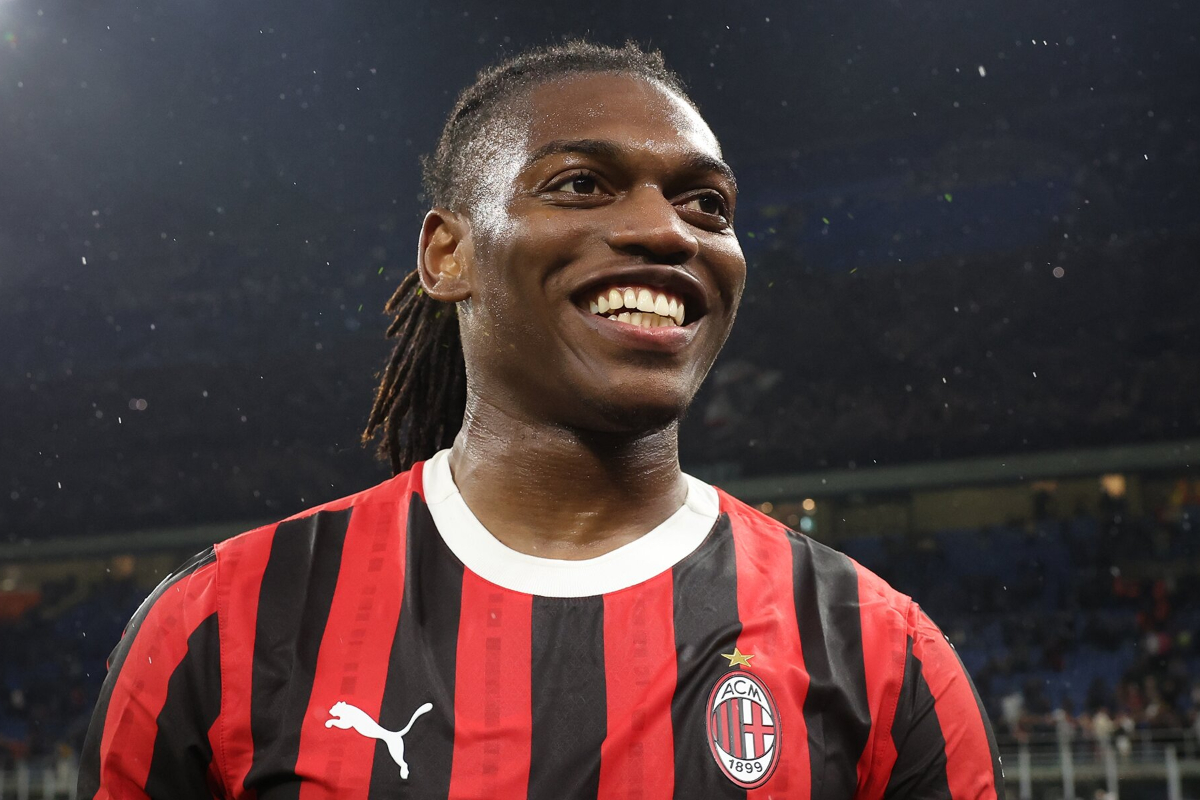 Fenerbahçe, Rafael Leão transferi için bastırıyor