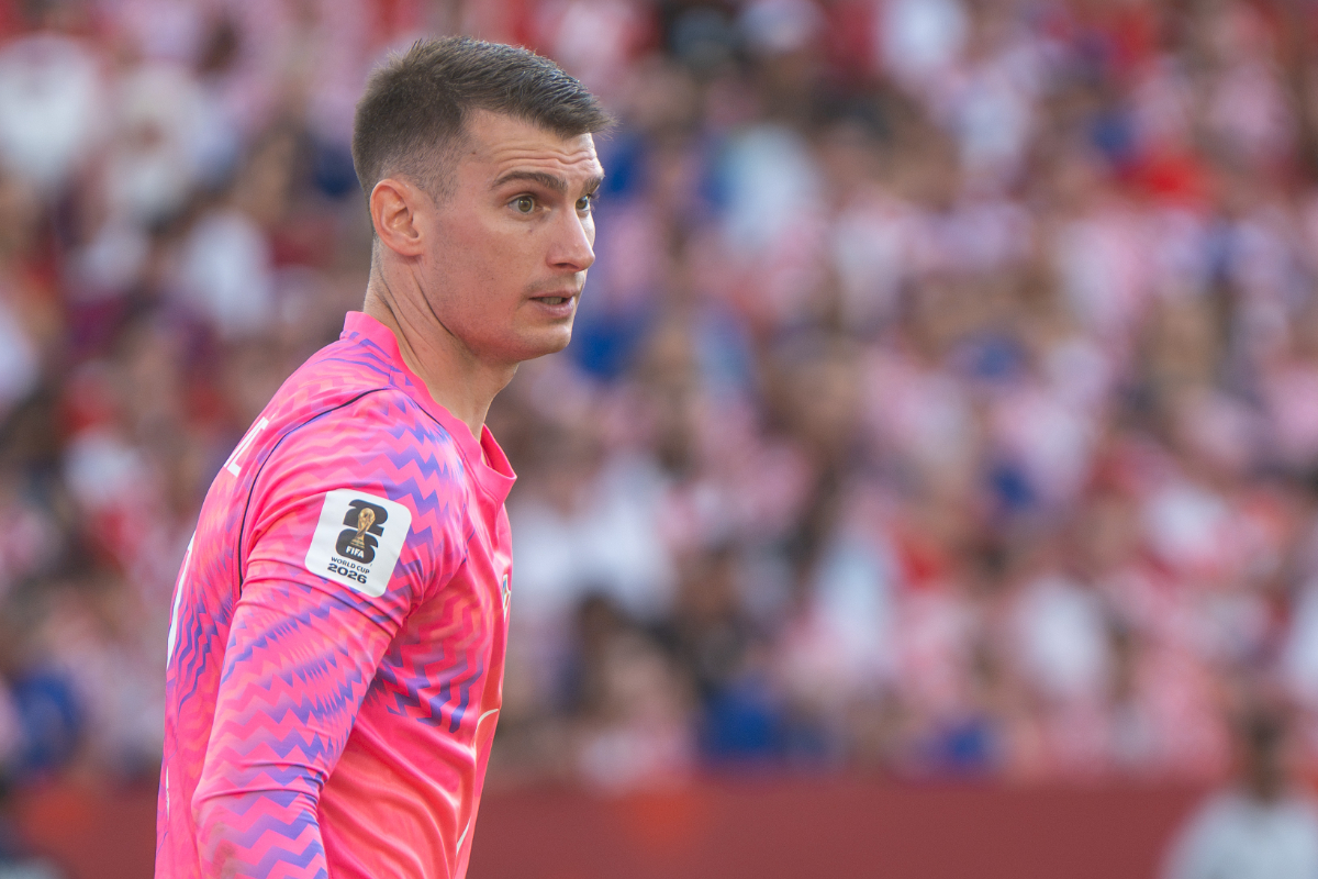 Livakovic için Barcelona iddiası: Fenerbahçe'den ayrılması bekleniyor
