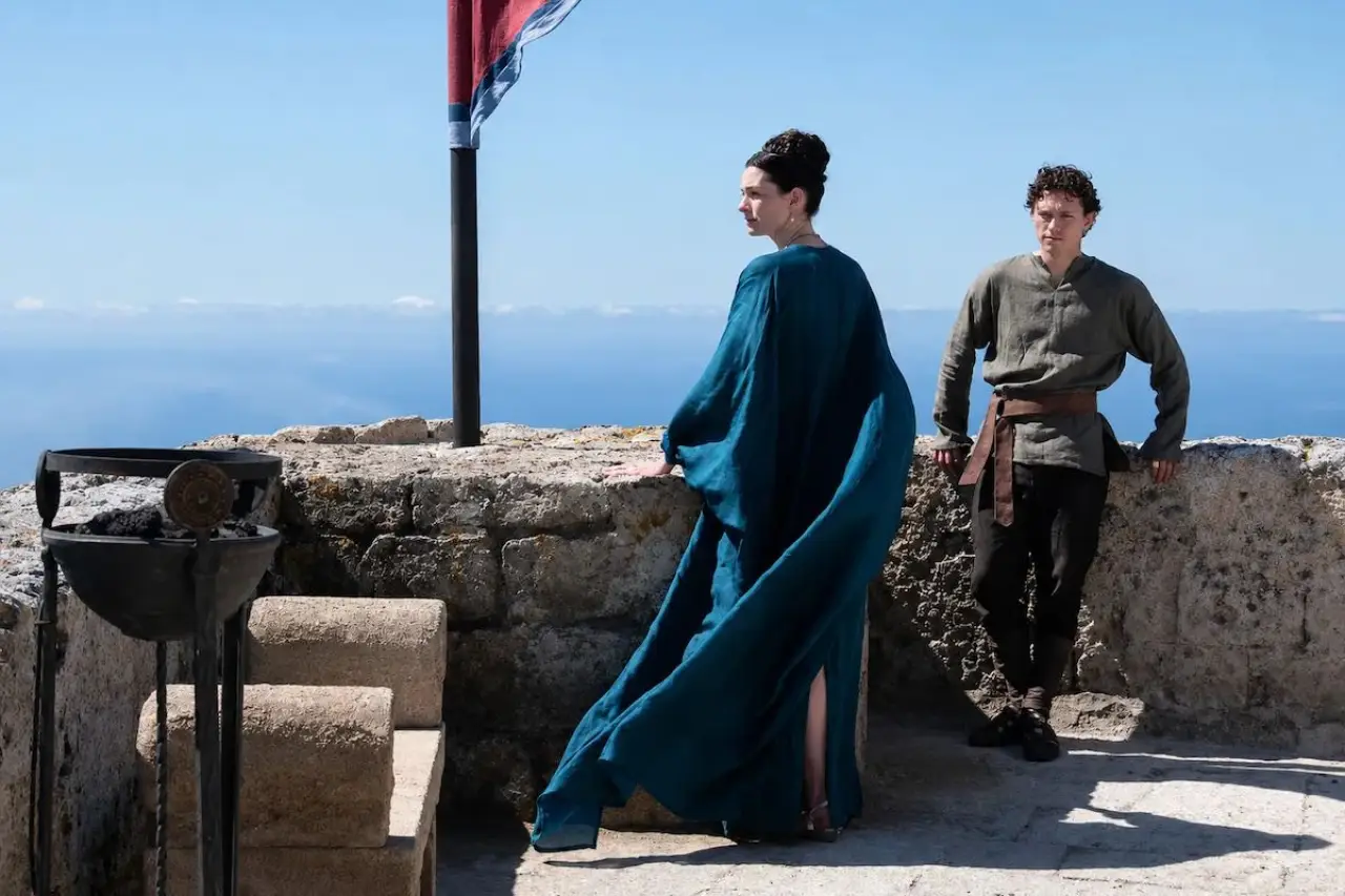Christopher Nolan'a sert eleştiri: 'The Odyssey' çevirmeni senaryoyu yerden yere vurdu