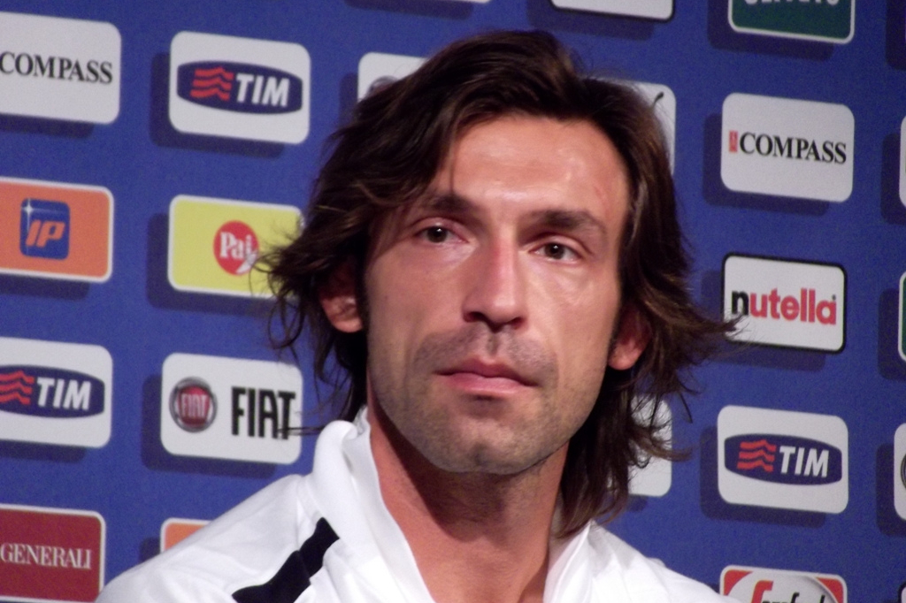 Pirlo'nun İtalya hayaline Rus bahis şirketi darbesi