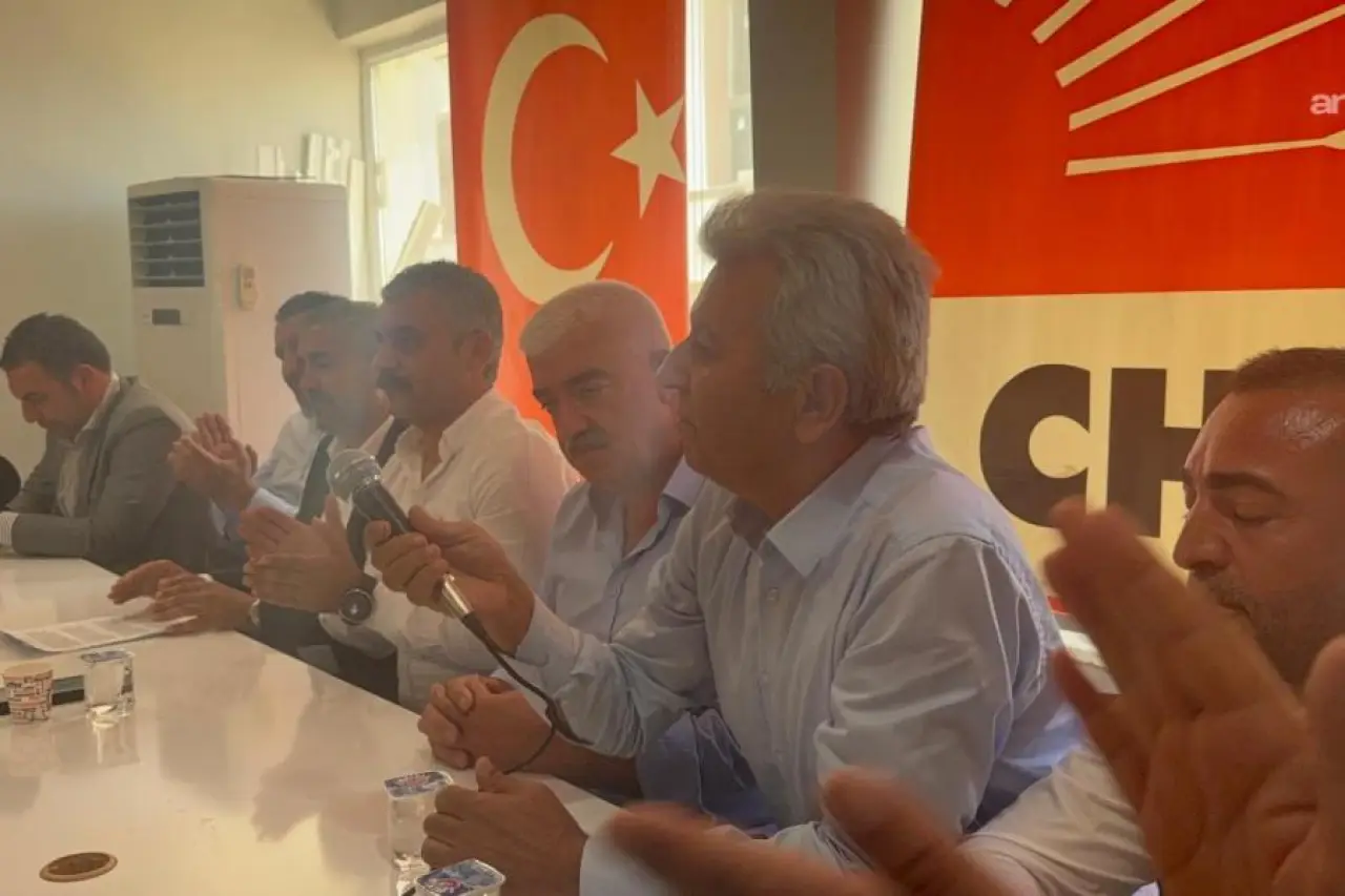 Adıyaman CHP'de toplu istifa: Üç belediye başkanı Yeni Parti'ye geçti